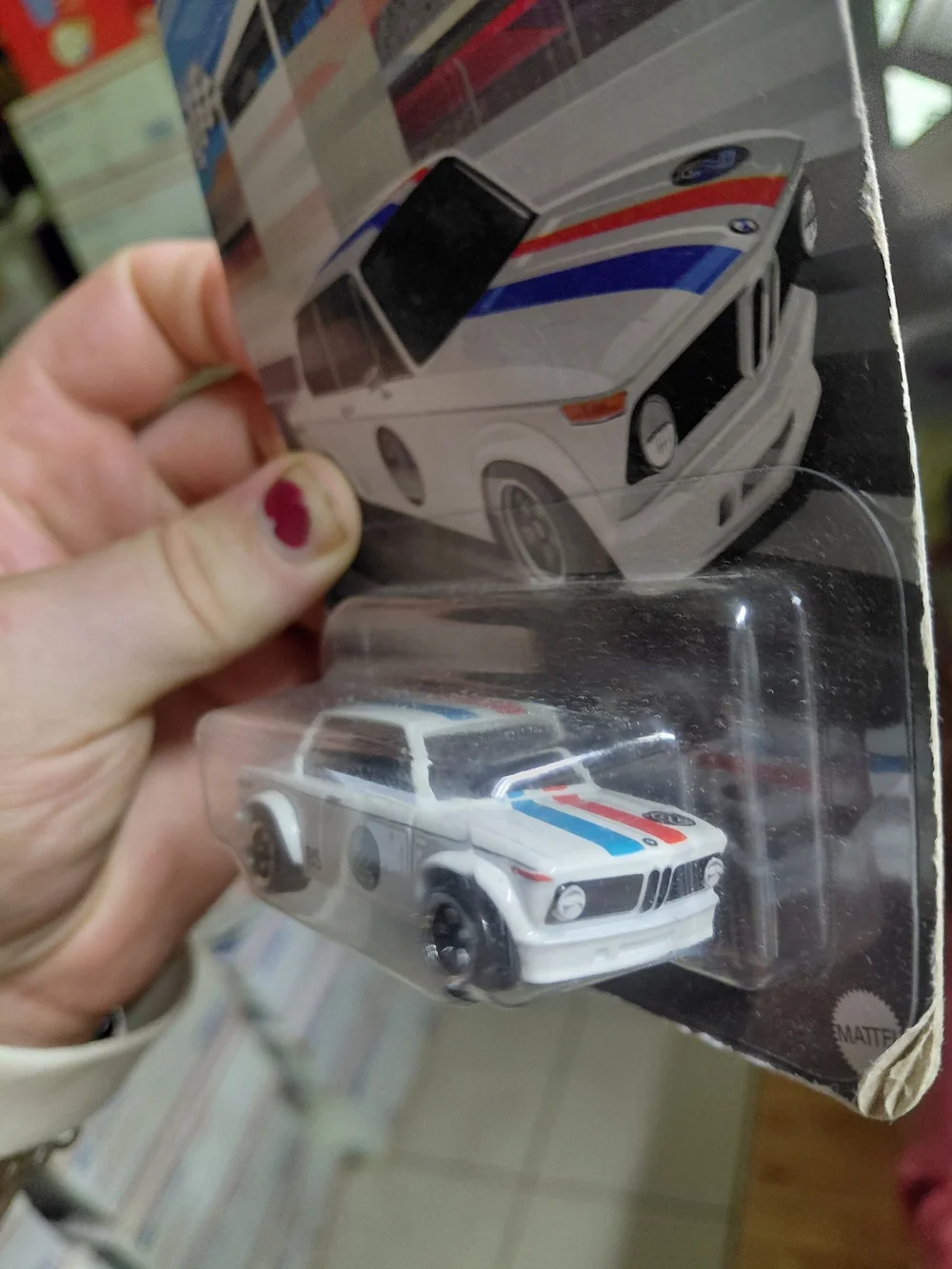 the Hot Wheels Vintage Racing Club BMW 2002 (3/6), a 1:64 scale die-cast collect